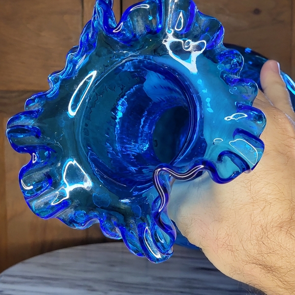 Fenton Blue Glass Polka Dot Vase - Picture 7 of 14